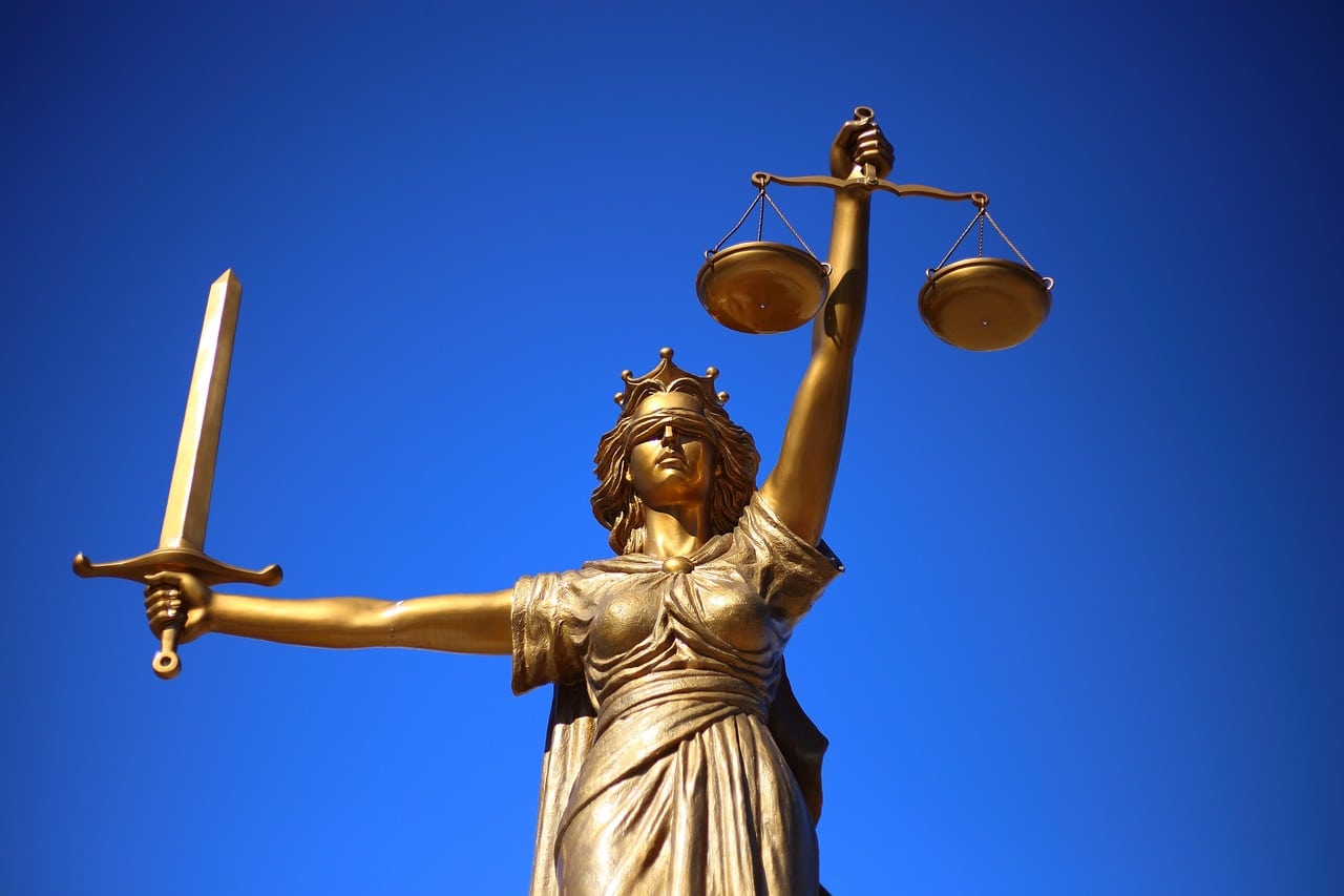 Justice under Attack:  Cyberbullying of Judges  as a Threat to Judicial  Independence
